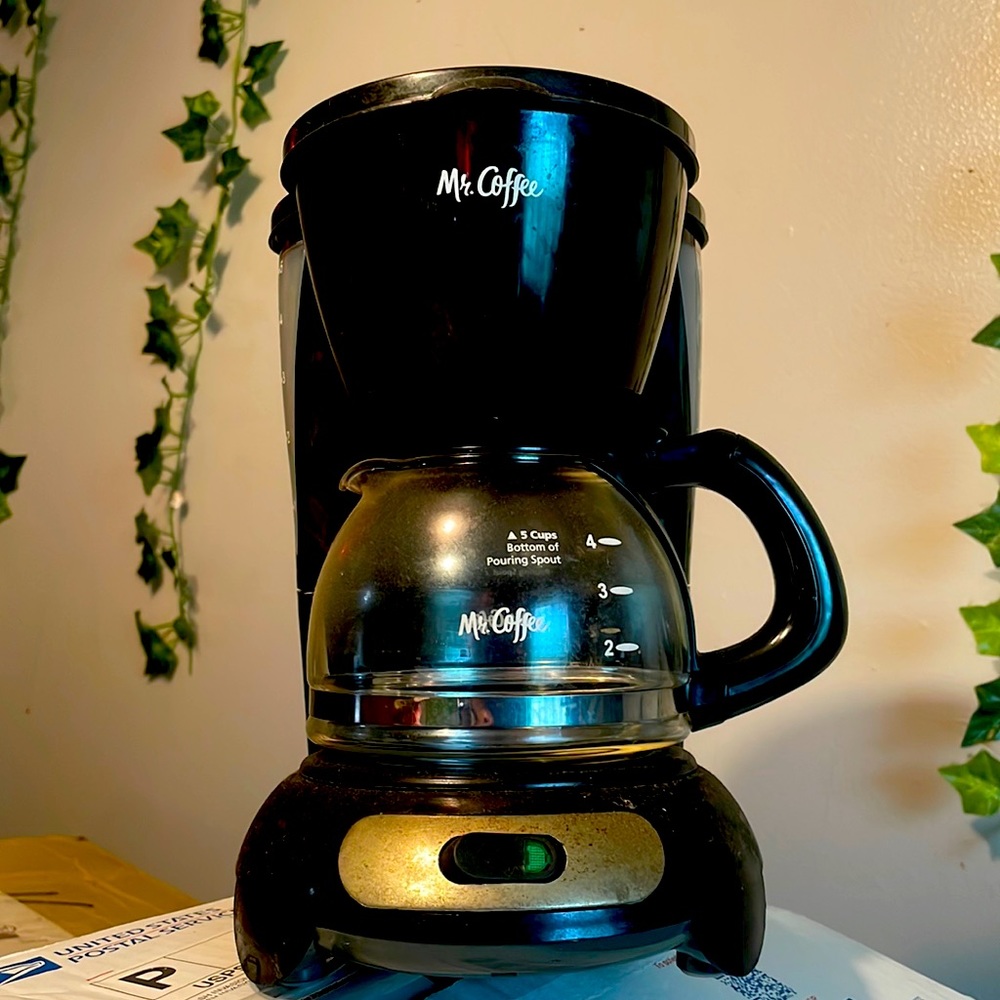 Black Mr. Coffee coffee pot